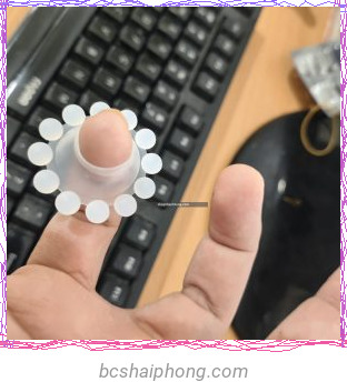 vong deo silicon 4.jpg